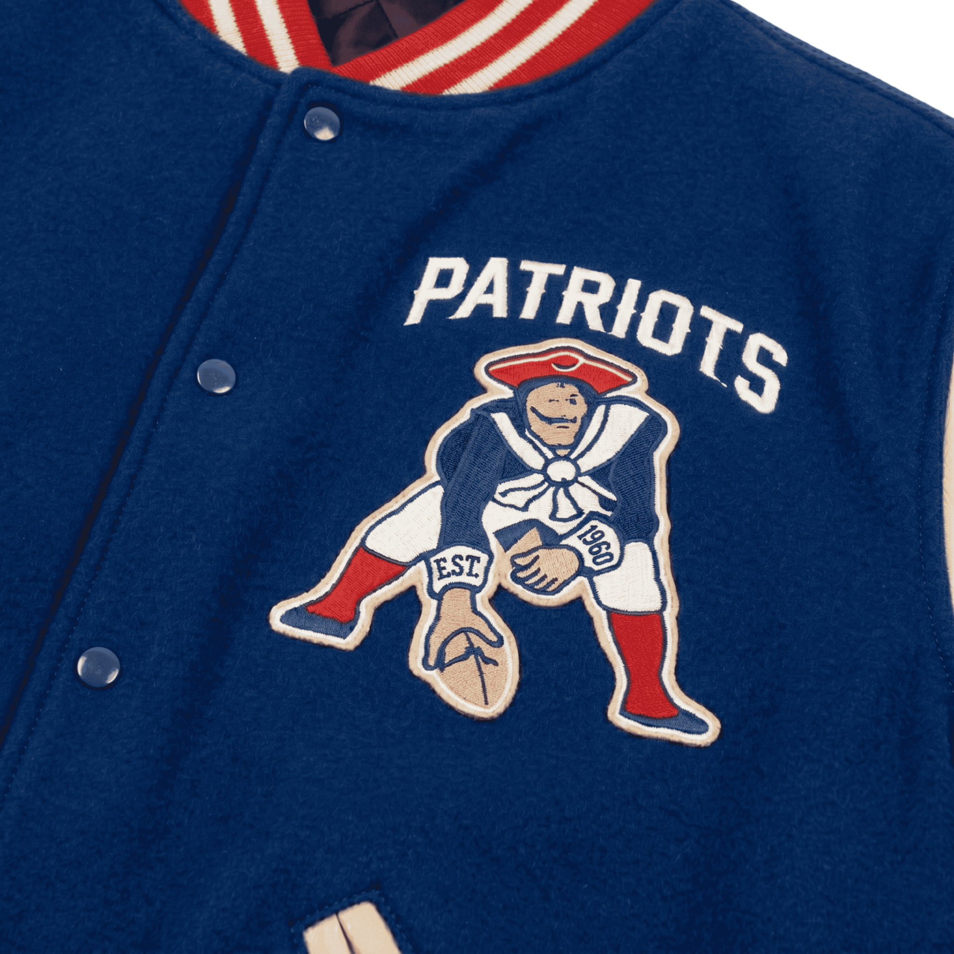 NFL Men's New England Patriots Navy Blue Varsity Jacket  (Logo Close Up)